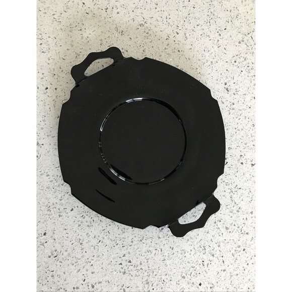 Vintage L E Smith, Mt. Pleasant Black Amethyst Two Handled Plate, 8 1/2” - Picture 1 of 2